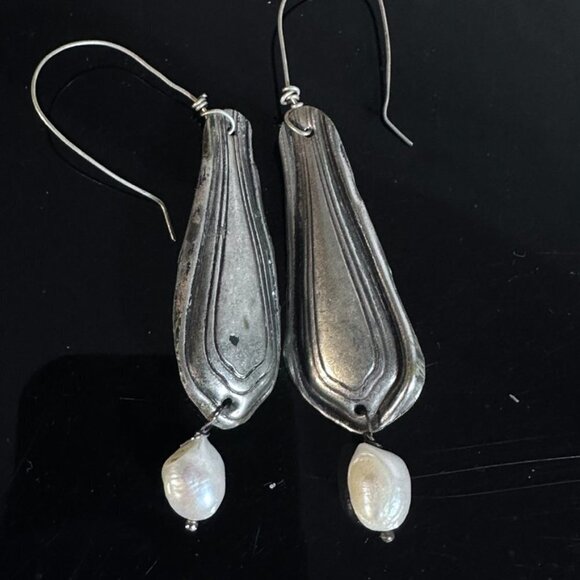 Genuine Pearls Antique Sterling Silver 925 Earrings Drop Dangle Repousse - Picture 2 of 9